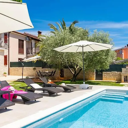 Pietra House Situated Gali Ana Villa Pula