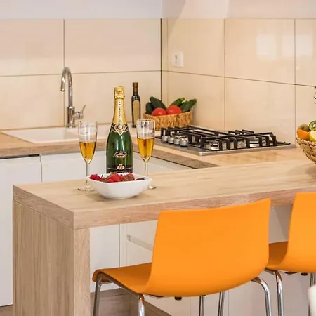 Pietra House Situated Gali Ana * Pula