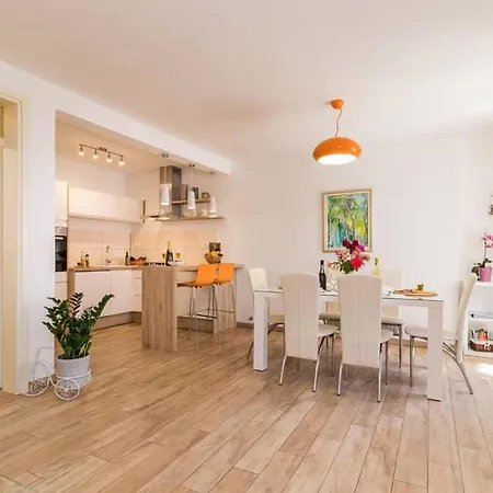 Pietra House Situated Gali Ana Villa Pula