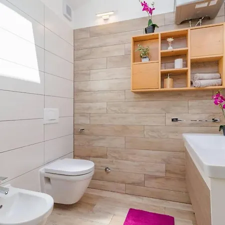 Pietra House Situated Gali Ana * Pula