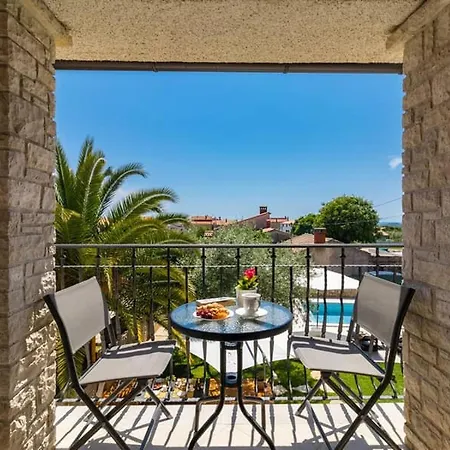 Pietra House Situated Gali Ana Villa Pula