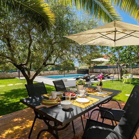 Pietra House Situated Gali Ana Villa Pula
